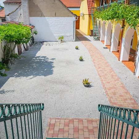 Kroupa
